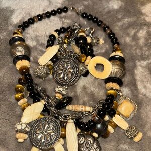 HANDMADE INDIAN/TRIBAL JEWELRY SET.  VERY BEAUTIFUL. ONE OF A KIND